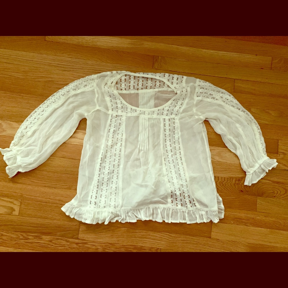 A super cute flowy lace top.